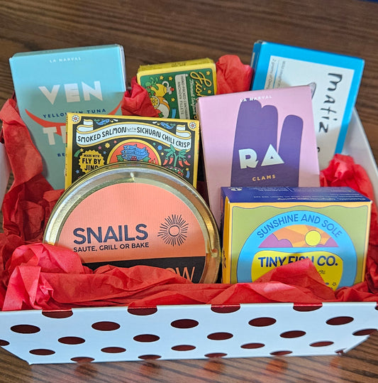 Tinned A-fish-ionado Basket